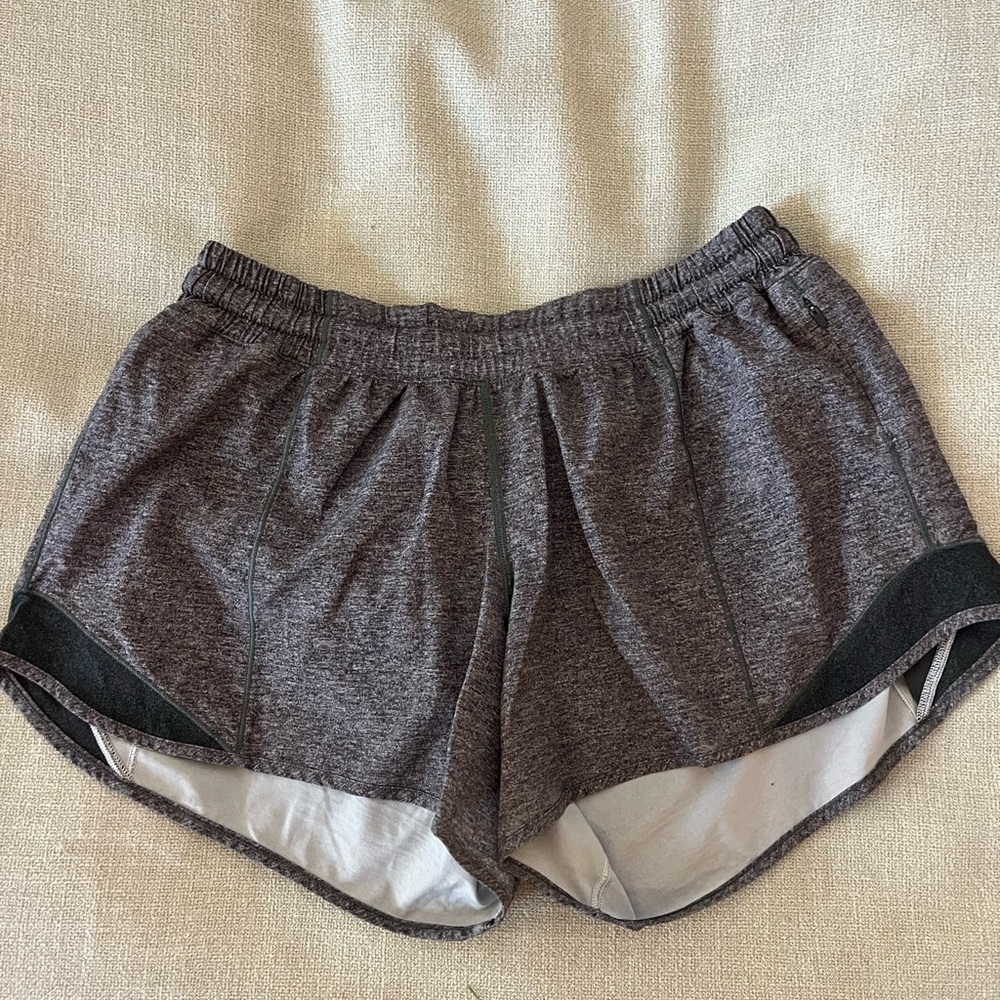 Lululemon Hotty Hot Shorts - Gray
